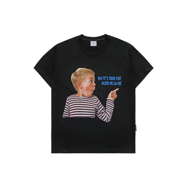ACME DE LAVIE FINGER POINTING LETTERING BABY TEE-BLACK