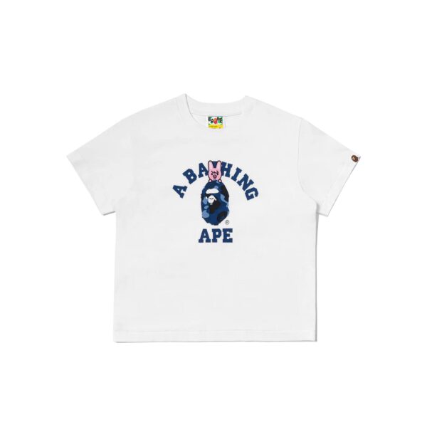 BAPE x STRAYKIDS DWAEKKI COLLEGE RELAXED FIT WHITE TEE